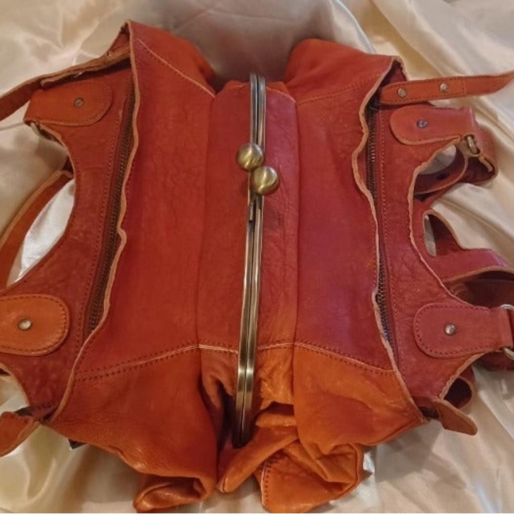 Cynthia Rowley RARE HTF Triple Compartment Leather Framed Satchel in Spice NWT!! - Picture 4 of 11